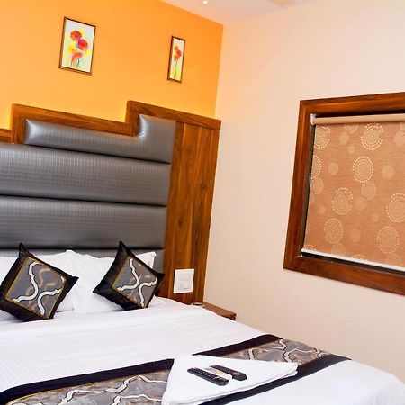 Hotel Nest N Rest - Mumbai Eksteriør bilde