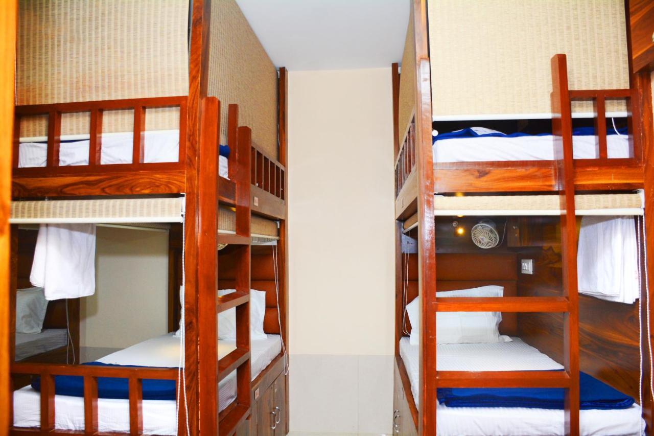Hotel Nest N Rest - Mumbai Eksteriør bilde